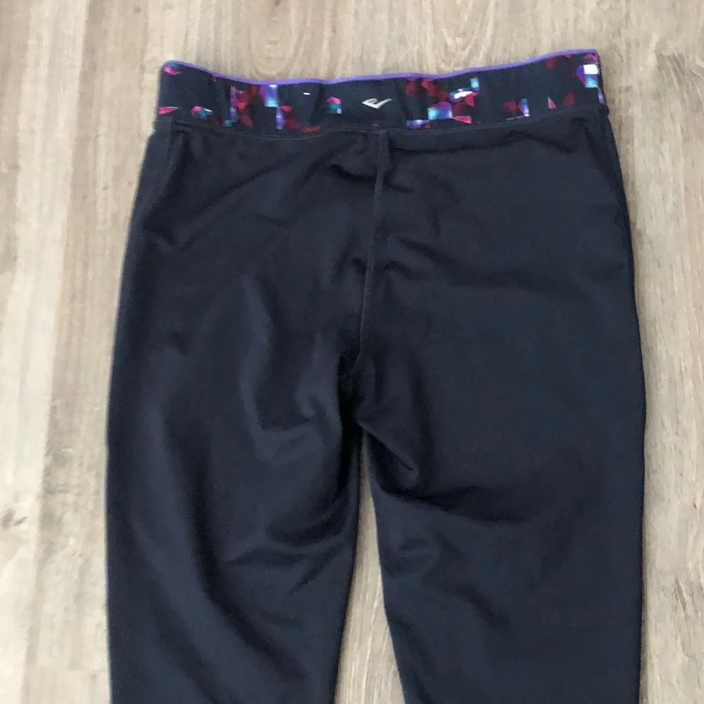 EVERLAST Women Front Geo Print Front Athletic Leggings | L